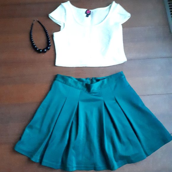 Teal Forever 21 skater skirt - Picture 1 of 3